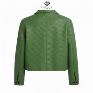 Alternative view of Woven Sheepskin Jacket in Green | 绿编制羊皮外套