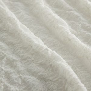 Alternative view of Versatile Short-Sleeve Base Layer in white | 白色万能半袖打底