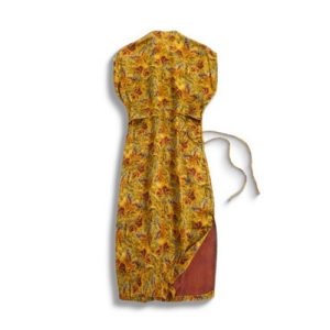 Alternative view of Golden Dream of Butterflies Qipao Cheongsam | 金色梦蝶旗袍