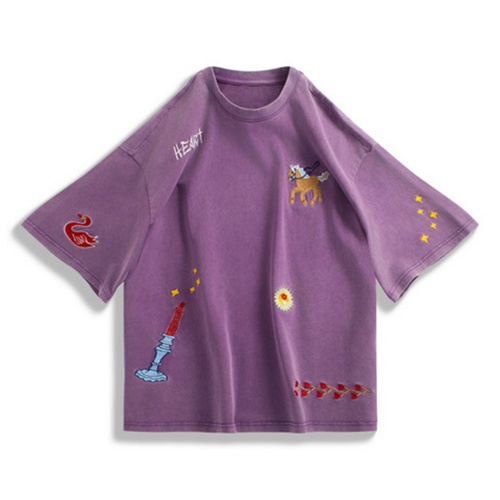 Danish Fairy Tale Fun Embroidery T-Shirt in pink | 粉丹麦童话趣味刺绣 T 恤