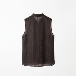Alternative view of Shangjiukai Multicolored Brocade Xiangyunsha Vest | 上九楷五彩霞锦香云纱马甲