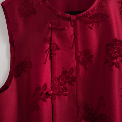 Red Butterfly Missing Flowers Zhang Velvet Vest for Women Elegant and Comfort... - Image 5