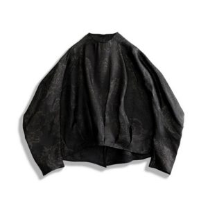 Mulberry Silk Jacquard Blouse in black | 黑白桑蚕丝提花小衫