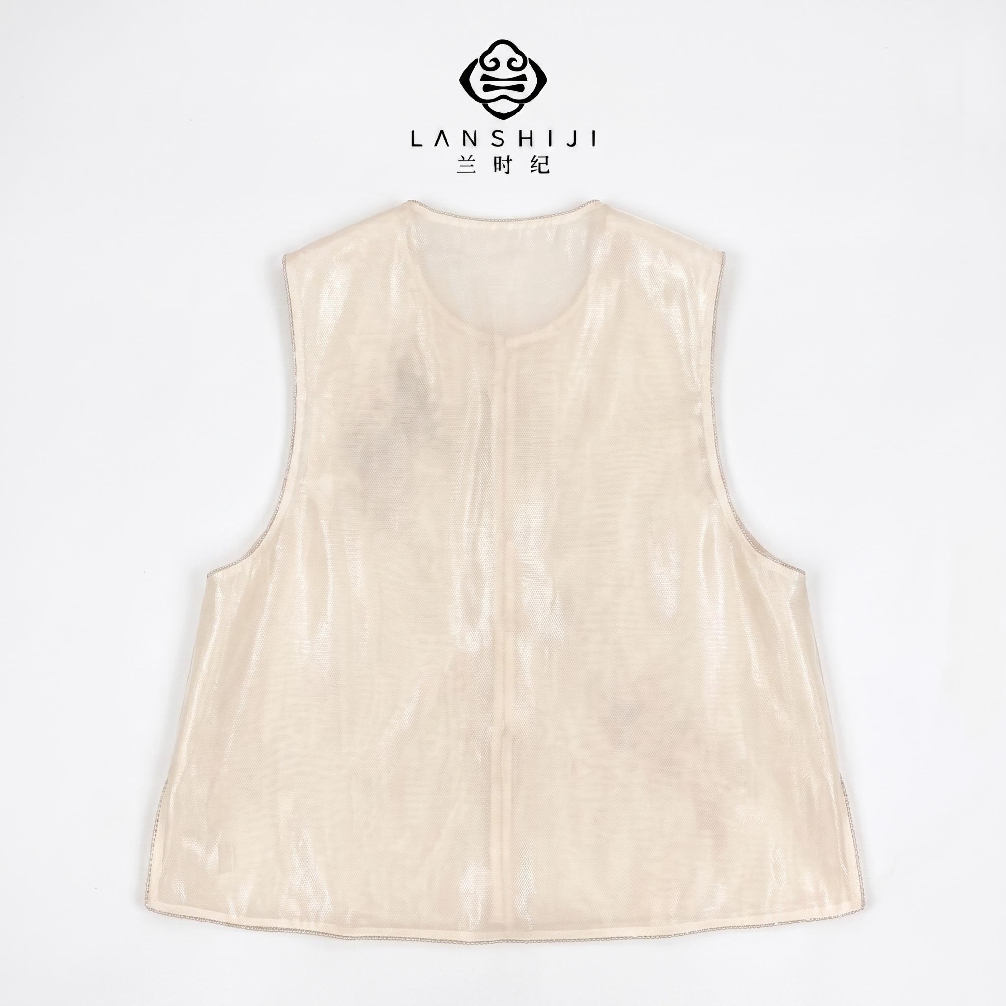 黑/白色欧根纱串珠背心 Black/White Organza Beaded Vest - Image 3