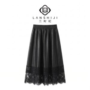 黑色香云纱黑龟拼蕾丝大摆裙 Black Xiangyun yarn and black tortoise-patterned lace maxi skirt